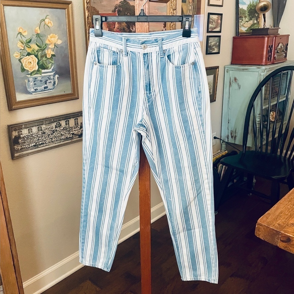 American Eagle Mom Jeans tapered leg high rise striped denim 2 blue white - Picture 2 of 10